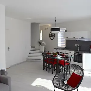 Apartment Duplex Liberte Plein Centre, Saint-Raphael (Var)